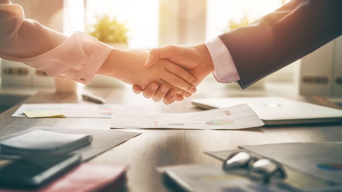 Entenda como fusões e aquisições impactam o crédito empresarial!